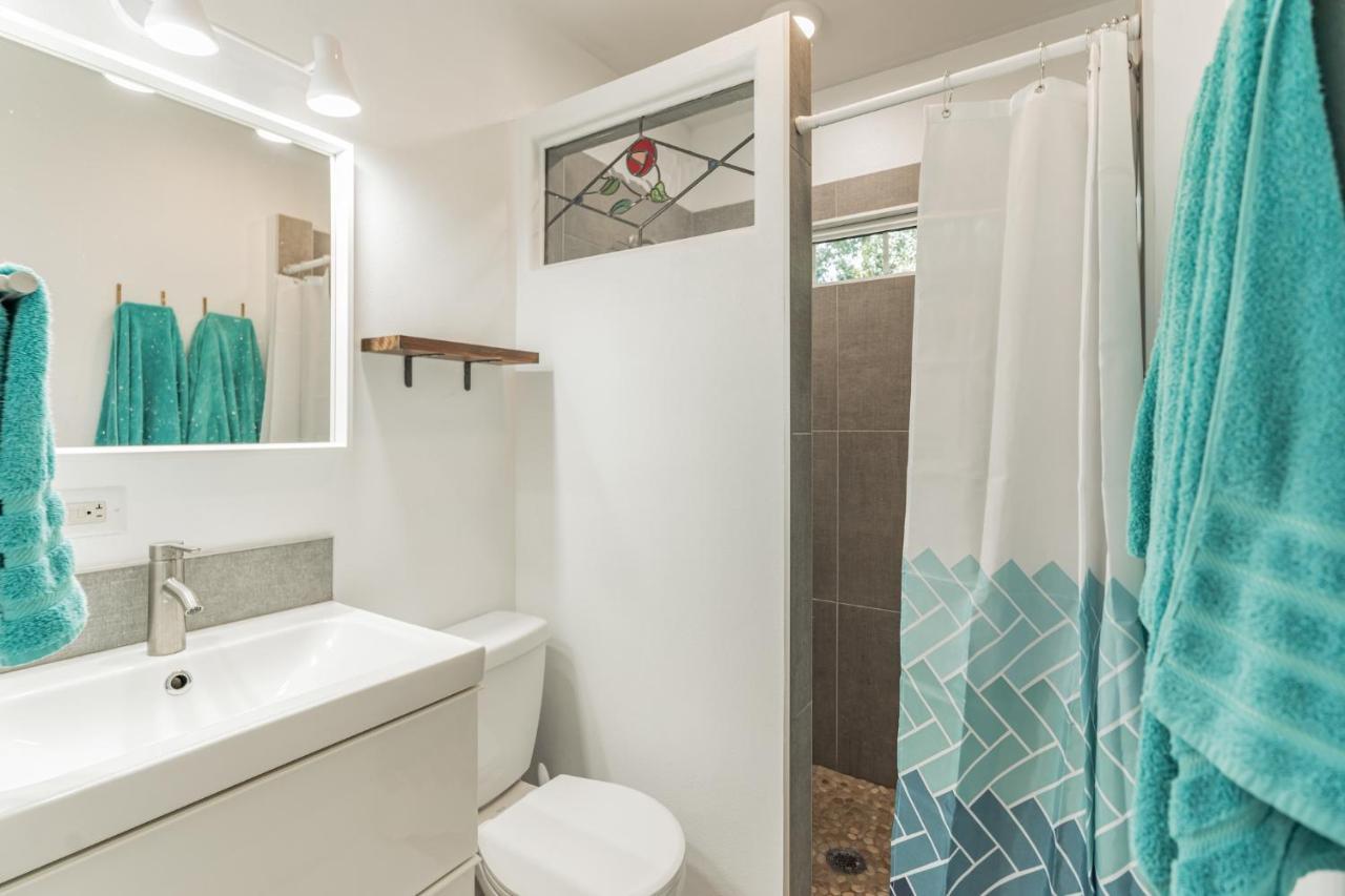 Sarasota, Fl Bungalow - Bright & Breezy Coastal Vibes - 10 Mins To White Sand Beaches Home 外观 照片