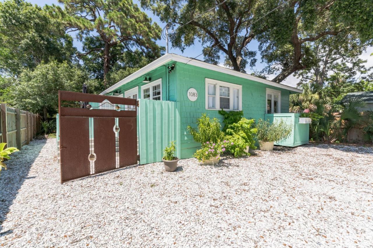 Sarasota, Fl Bungalow - Bright & Breezy Coastal Vibes - 10 Mins To White Sand Beaches Home 外观 照片