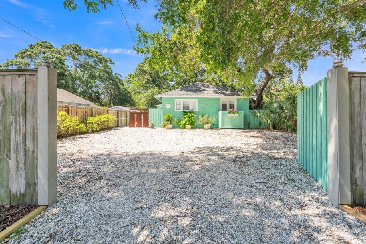 Sarasota, Fl Bungalow - Bright & Breezy Coastal Vibes - 10 Mins To White Sand Beaches Home 外观 照片